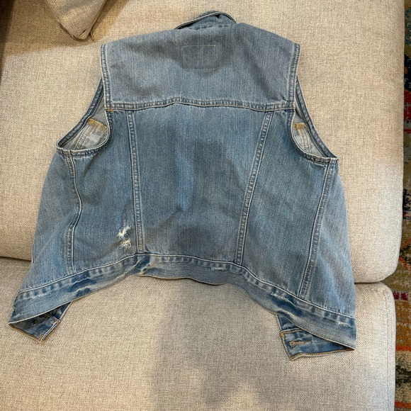 Blue Jean vest from Hollister. GREAT condition. - Picture 3 of 3